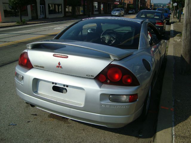 Mitsubishi Eclipse 2001 photo 3