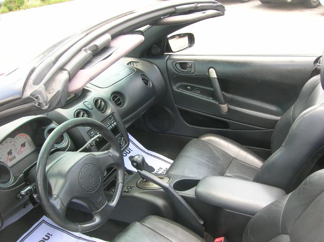 Mitsubishi Eclipse 2001 photo 4