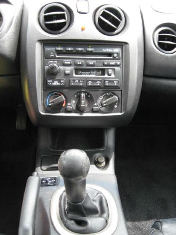 Mitsubishi Eclipse 2001 photo 3