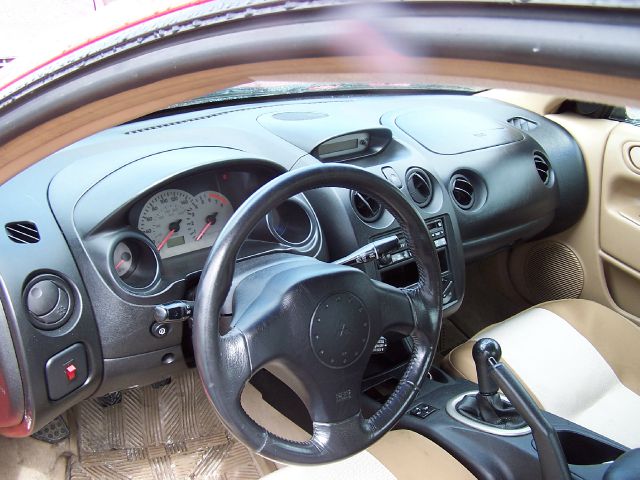 Mitsubishi Eclipse 2001 photo 3