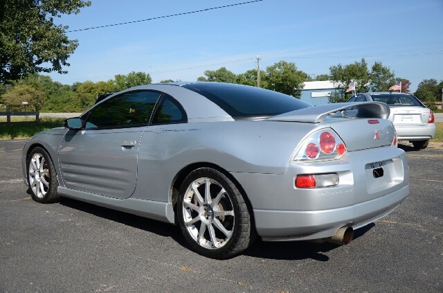Mitsubishi Eclipse 2001 photo 4