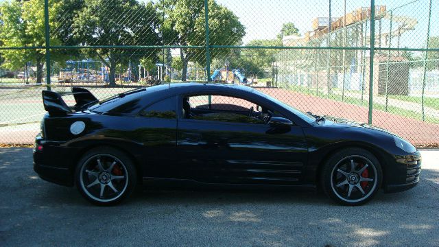 Mitsubishi Eclipse 2002 photo 4