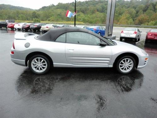 Mitsubishi Eclipse 2002 photo 2