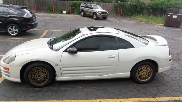 Mitsubishi Eclipse Passion Hatchback