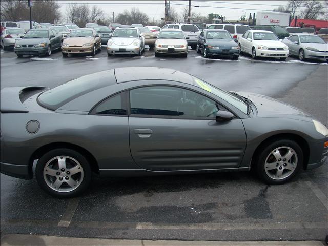 Mitsubishi Eclipse 2003 photo 2