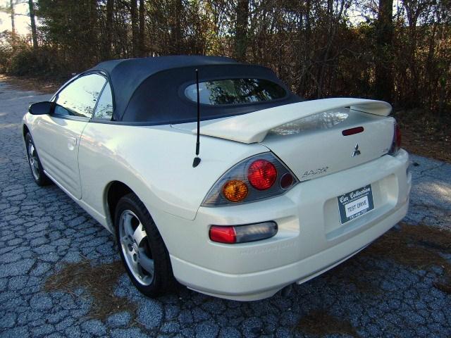 Mitsubishi Eclipse 2003 photo 2