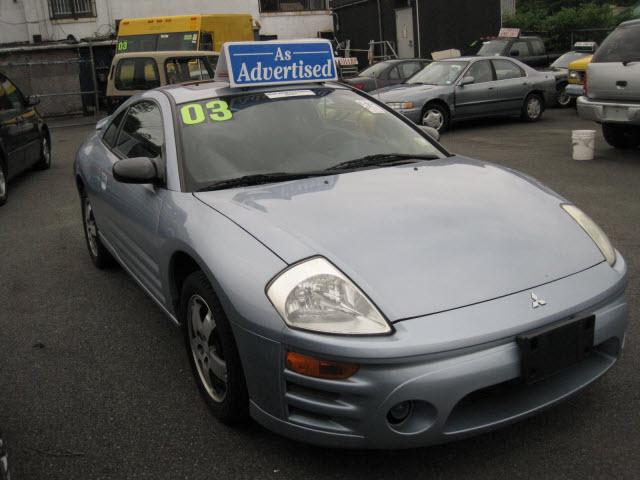 Mitsubishi Eclipse 2003 photo 2