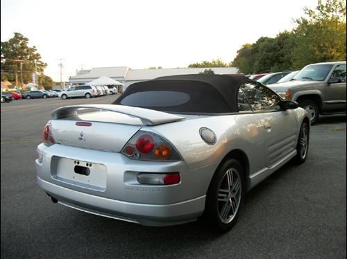 Mitsubishi Eclipse 2003 photo 2