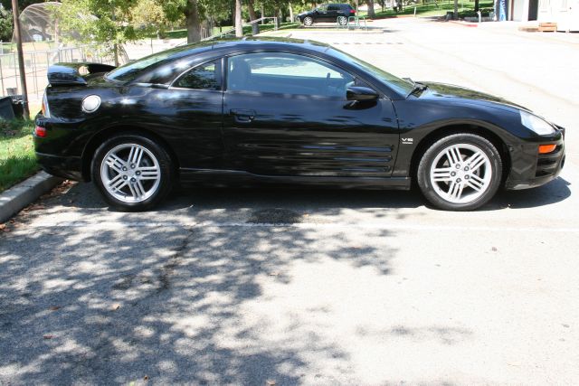 Mitsubishi Eclipse 2003 photo 2