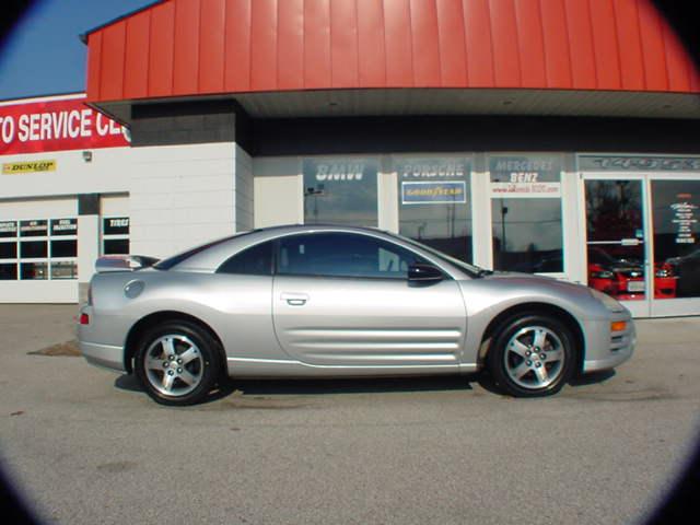 Mitsubishi Eclipse 2003 photo 1