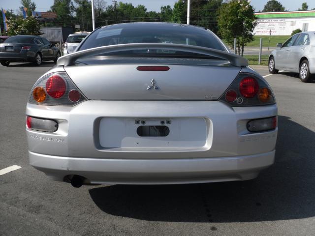 Mitsubishi Eclipse 2003 photo 2