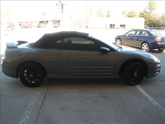 Mitsubishi Eclipse 2003 photo 1