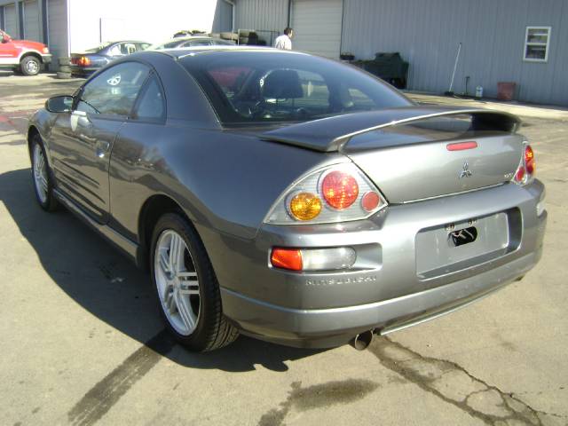 Mitsubishi Eclipse 2003 photo 2