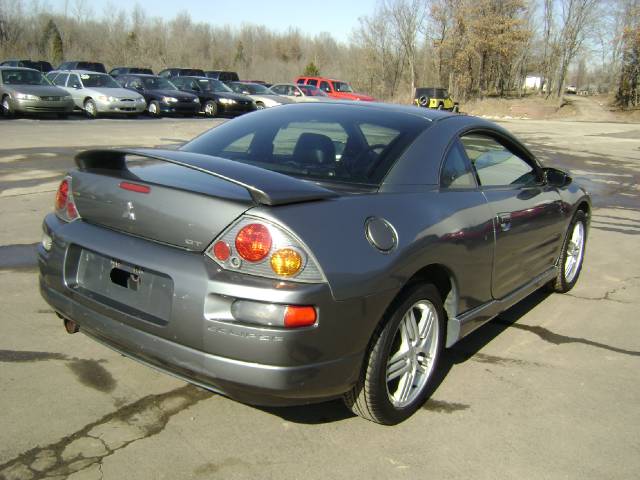 Mitsubishi Eclipse 2003 photo 4