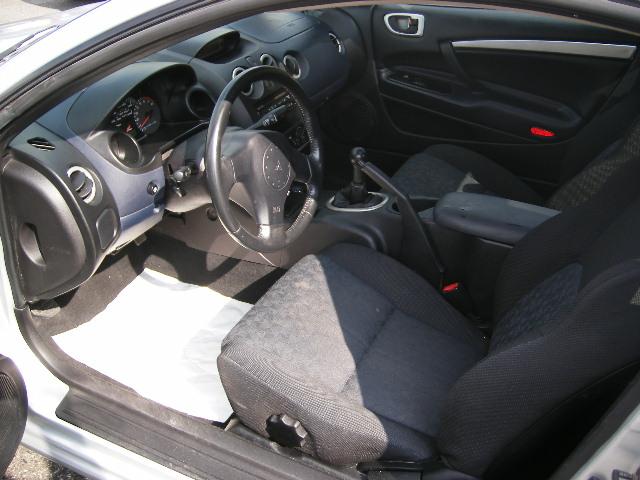 Mitsubishi Eclipse 2003 photo 2