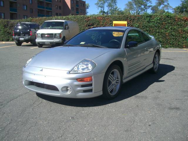 Mitsubishi Eclipse 2003 photo 2
