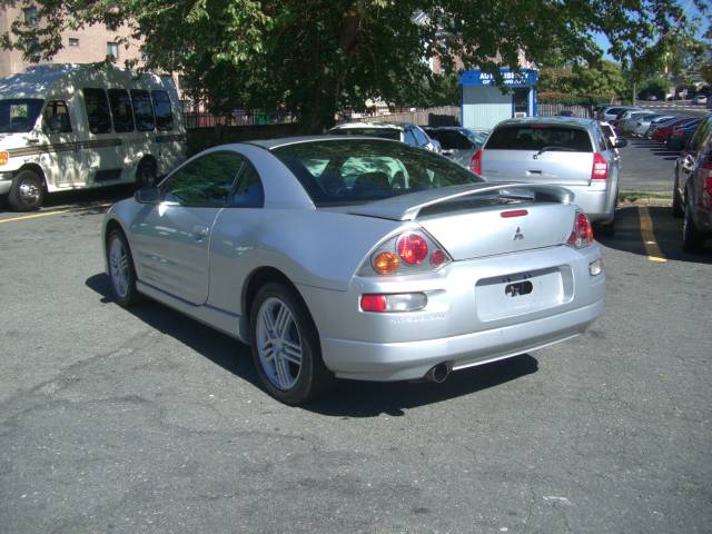 Mitsubishi Eclipse 2003 photo 4