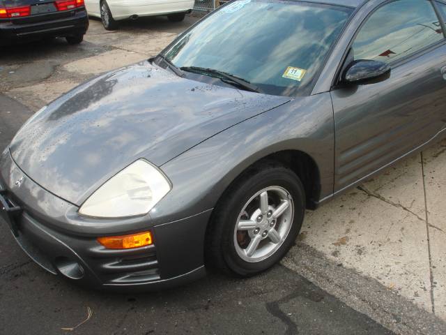 Mitsubishi Eclipse 2003 photo 1