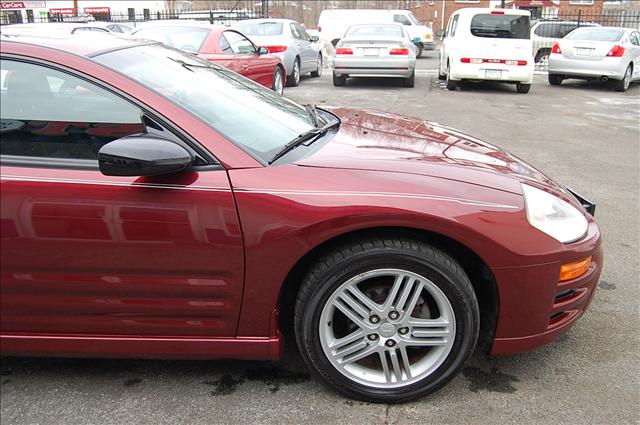 Mitsubishi Eclipse 2003 photo 4
