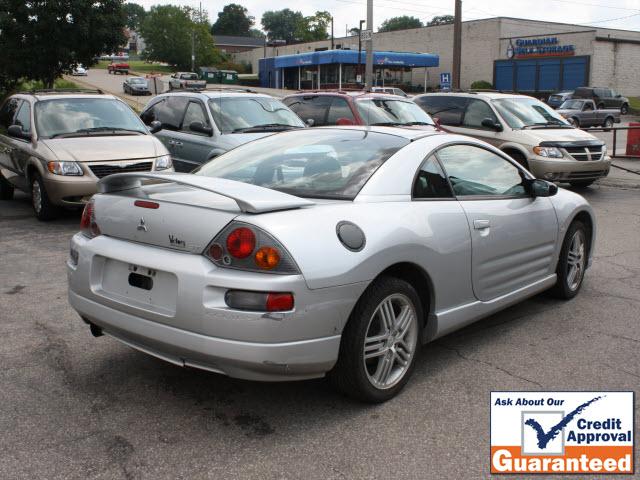 Mitsubishi Eclipse 2003 photo 2