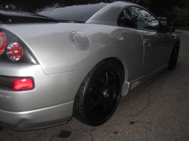Mitsubishi Eclipse 2003 photo 10