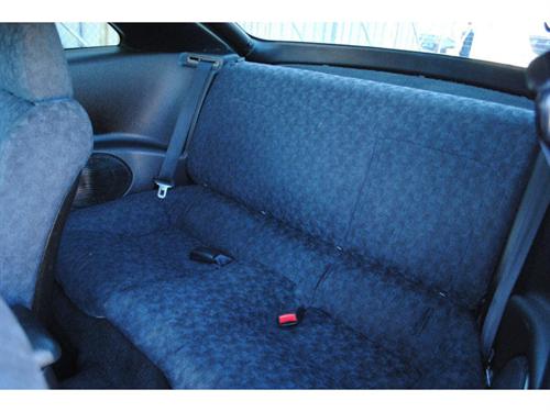 Mitsubishi Eclipse 2004 photo 2