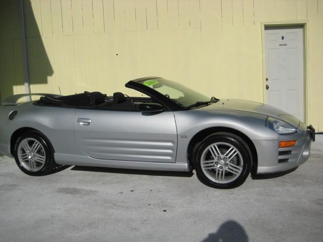 Mitsubishi Eclipse 2004 photo 2