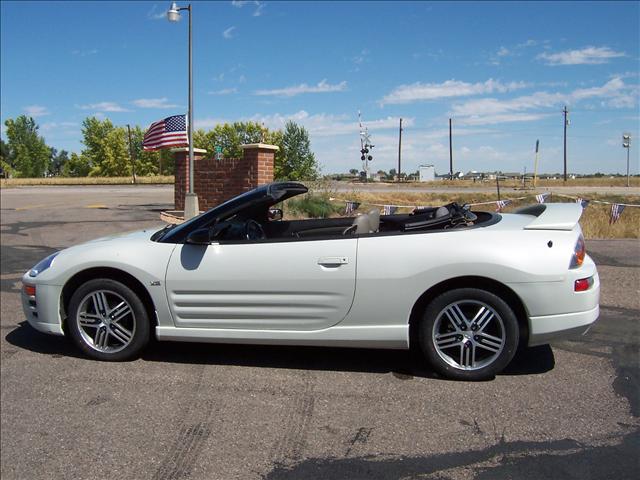Mitsubishi Eclipse 2004 photo 1