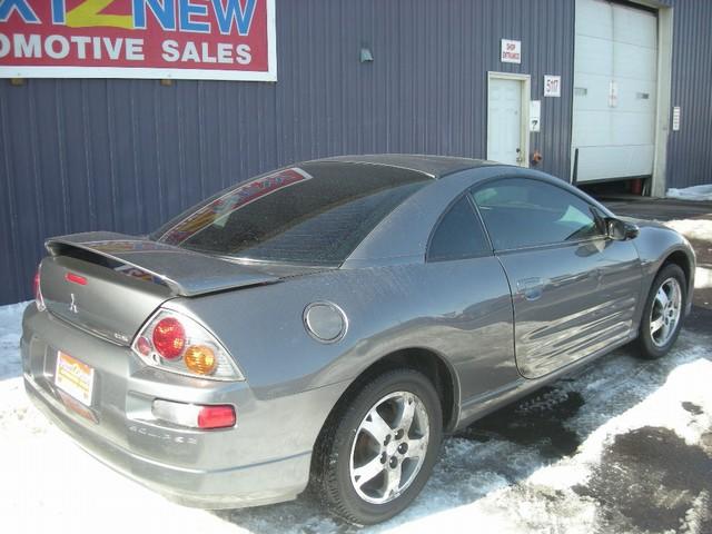 Mitsubishi Eclipse 2004 photo 4