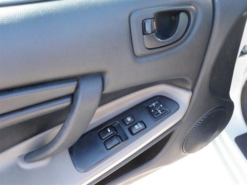 Mitsubishi Eclipse 2004 photo 4