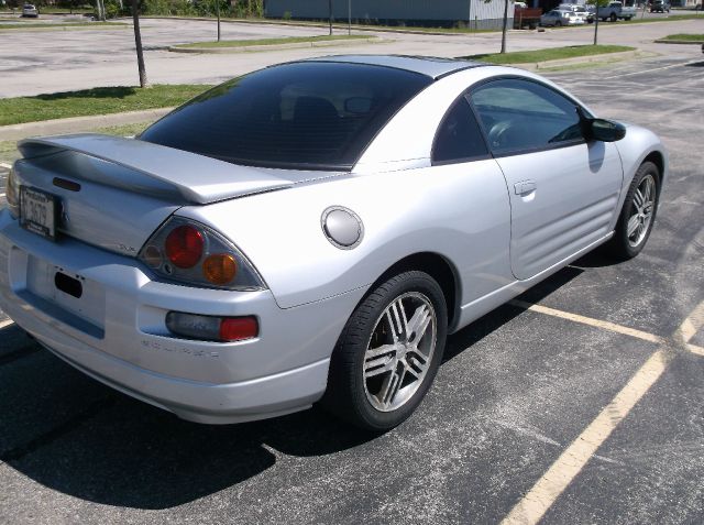 Mitsubishi Eclipse 2004 photo 1