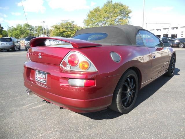 Mitsubishi Eclipse 2004 photo 4