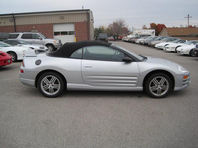 Mitsubishi Eclipse 2004 photo 4