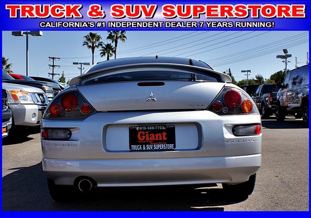 Mitsubishi Eclipse 2004 photo 2
