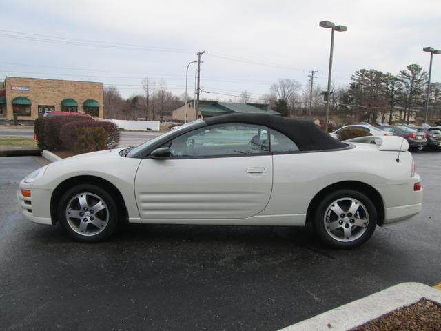 Mitsubishi Eclipse 2004 photo 4