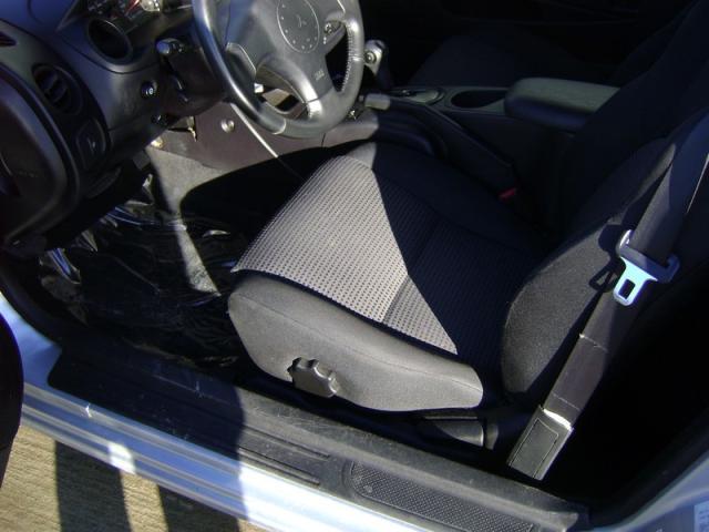 Mitsubishi Eclipse 2004 photo 1
