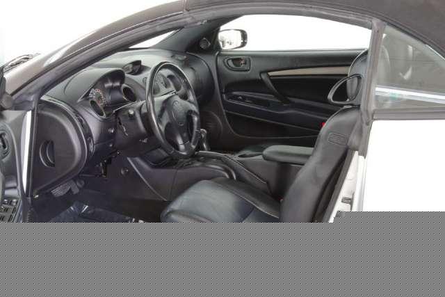 Mitsubishi Eclipse 2004 photo 2