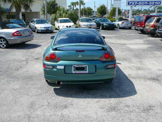 Mitsubishi Eclipse 2004 photo 2