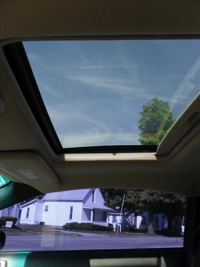 Mitsubishi Eclipse 2004 photo 3