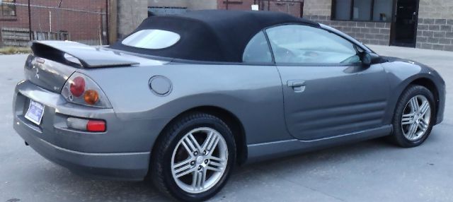 Mitsubishi Eclipse 2004 photo 1