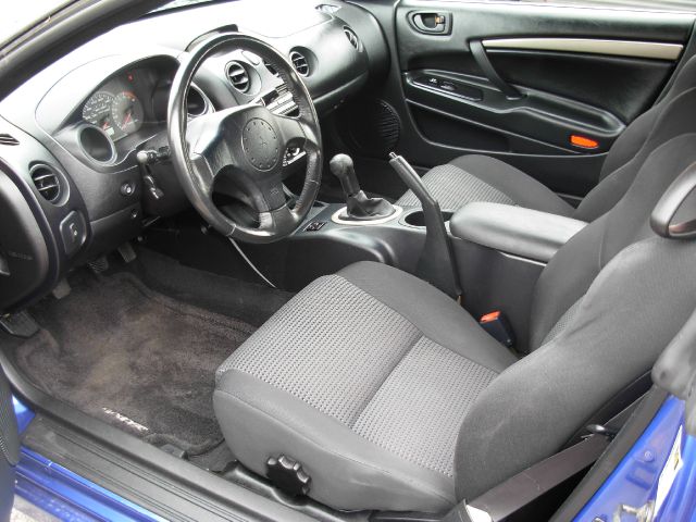 Mitsubishi Eclipse 2005 photo 3