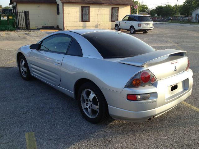 Mitsubishi Eclipse 2005 photo 4