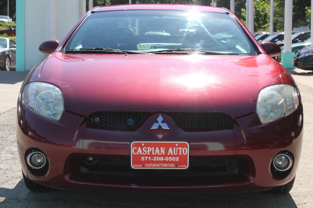 Mitsubishi Eclipse 2006 photo 2