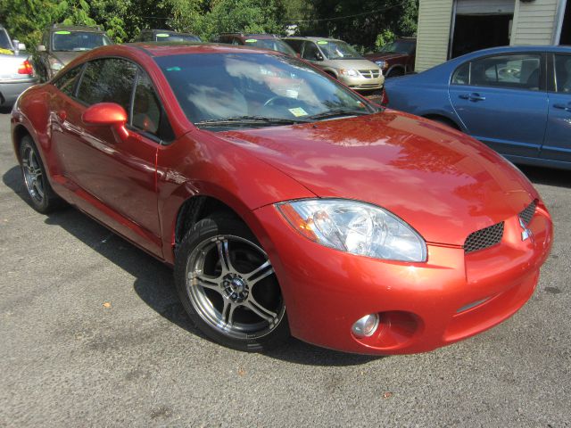 Mitsubishi Eclipse 2006 photo 4