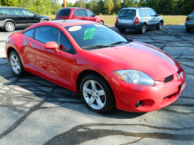 Mitsubishi Eclipse 2006 photo 2