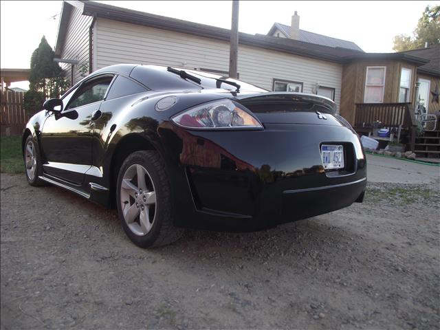 Mitsubishi Eclipse 2006 photo 3