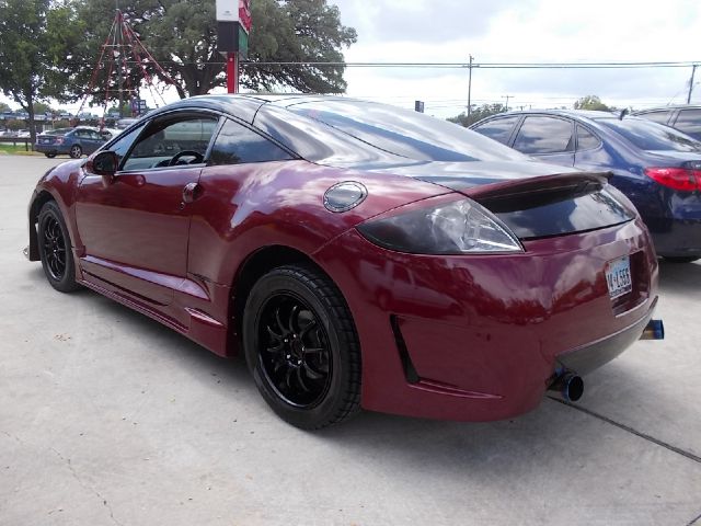 Mitsubishi Eclipse 2006 photo 3