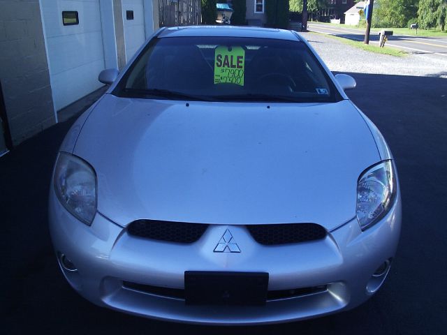 Mitsubishi Eclipse 2006 photo 3