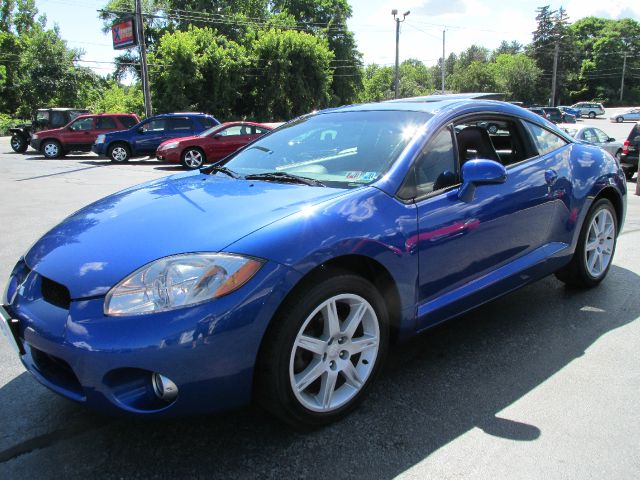 Mitsubishi Eclipse 2006 photo 2