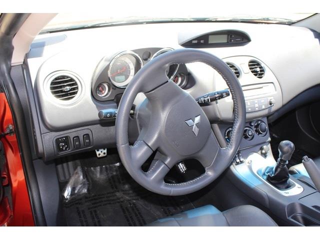 Mitsubishi Eclipse 2006 photo 4